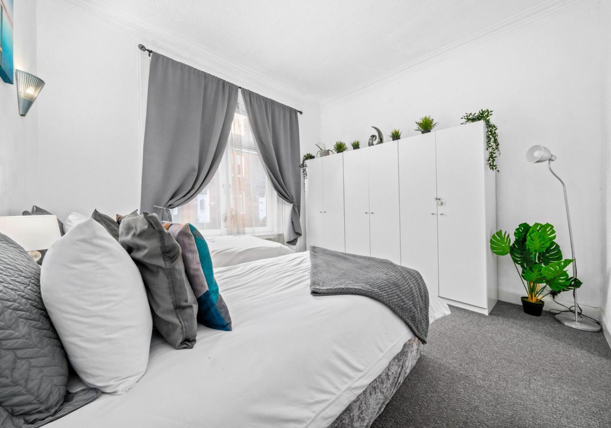 Elmbank Apartment By Klass Living ベルズヒル エクステリア 写真